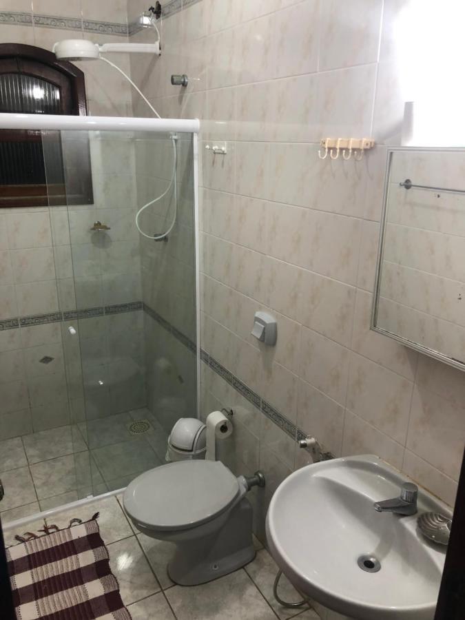 Casa Bem Espacosa Com Piscina, Campo De Futebol E Area Gourmet A Um Quarteirao Da Lagoa De Praia Seca アラルアマ エクステリア 写真